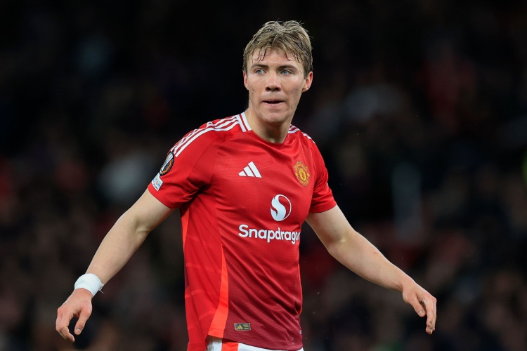 kaiyun sports-记者：霍伊伦将于今日飞往那不勒斯，明天接受体检