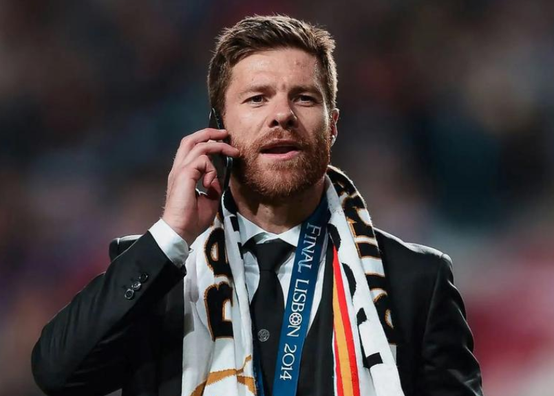 开云官方直播-皇马换帅：阿韦洛亚可能只是救火，真正的长期目标仍是传奇教练