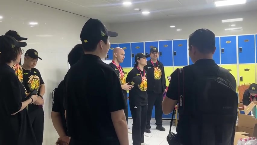 开云官方直播-四川女篮主帅：除了自己没人相信今晚能赢 感谢球员拼下比赛